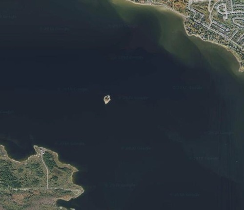 An overhead image showing the location of Aylmer Island between the shorelines